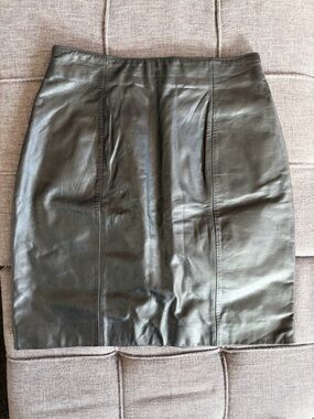 Vintage Black Leather Mini Skirt 8 BYRNES & BAKER Vtg